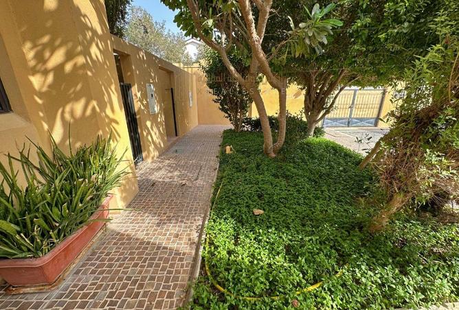 899676 - صورة العقار 2