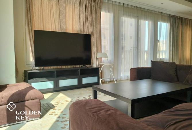 942415 - Property Image 3