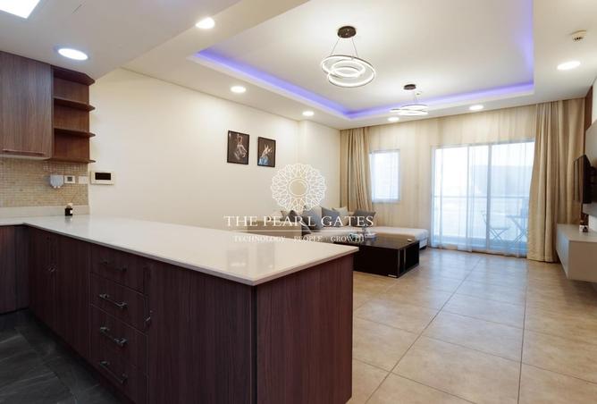 950264 - Property Image 2