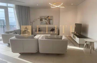 Penthouse - 3 Bedrooms - 4 Bathrooms for rent in Floresta Gardens - Floresta Gardens - The Pearl Island - Doha