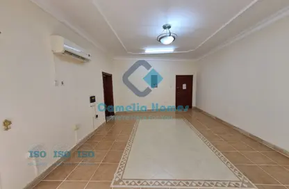 شقة - 3 غرف نوم - 2 حمامات للايجار في 43 المطار القديم - طريق المطار القديم - الدوحة