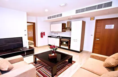 شقة - غرفة نوم - 2 حمامات للايجار في شارع انس - فريج بن محمود الشمالي - فريج بن محمود - الدوحة