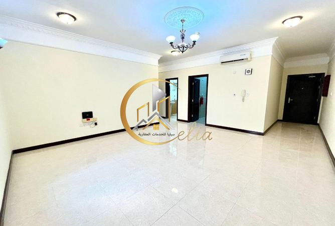 968212 - Property Image 2