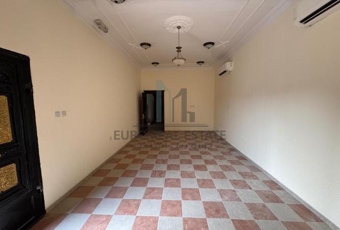 968144 - Property Image 3