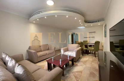 Apartment - 2 Bedrooms - 3 Bathrooms for rent in Al Sadd Road - Al Sadd - Doha