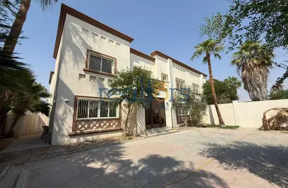 Villa - 4 Bedrooms - 5 Bathrooms for rent in Umm Qarn - Al Daayen