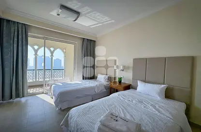 Apartment - 2 Bedrooms - 3 Bathrooms for rent in Viva West - Viva Bahriyah - The Pearl Island - Doha