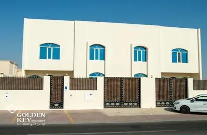 Villa - Studio - 4 Bathrooms for rent in Ain Khaled Villas - Ain Khaled - Doha