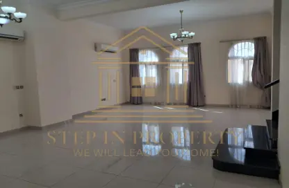 Villa - 4 Bedrooms - 5 Bathrooms for rent in Bu Hamour Street - Abu Hamour - Doha