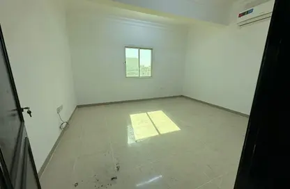 شقة - 1 حمام للايجار في الدحيل - الدحيل - الدوحة