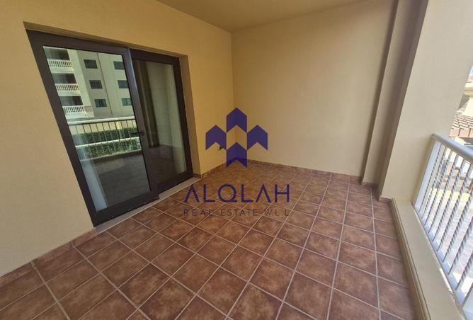 1010745 - Property Image 2