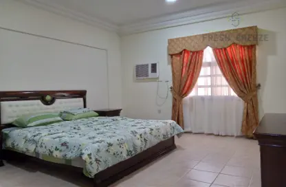 صورة لـ غرفة- غرفة النوم شقة - 2 غرف نوم - 3 حمامات للايجار في أم غويلينا - الدوحة ، صورة رقم 1