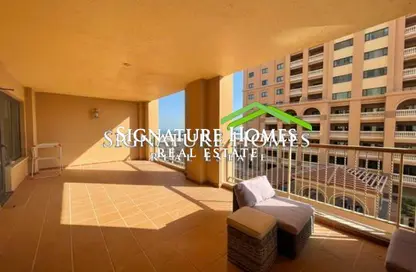 Apartment - 1 Bedroom - 2 Bathrooms for sale in West Porto Drive - Porto Arabia - The Pearl Island - Doha