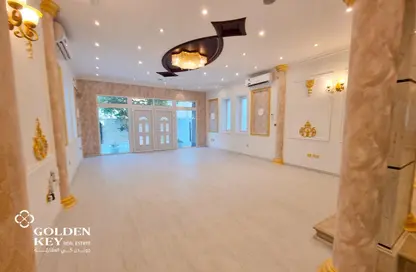 فيلا - 5 غرف نوم - 8 حمامات للايجار في فلل واست باي لاغون - وست باي لاجون - بحيرة وست لاجون - الدوحة