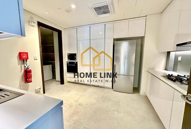 930223 - Property Image 3