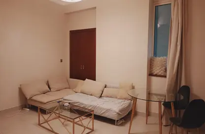Apartment - 1 Bedroom - 1 Bathroom for rent in Viva West - Viva Bahriyah - The Pearl Island - Doha