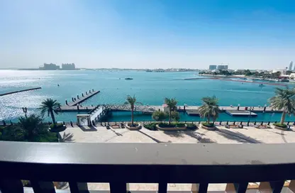 Townhouse - 1 Bedroom - 2 Bathrooms for rent in West Porto Drive - Porto Arabia - The Pearl Island - Doha