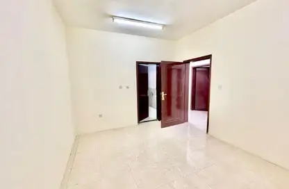 شقة - 2 غرف نوم - 2 حمامات للايجار في مدينة خليفة جنوب - مدينة خليفة - الدوحة