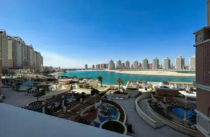 Apartment - 1 Bedroom - 2 Bathrooms for rent in Viva West - Viva Bahriyah - The Pearl Island - Doha
