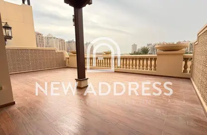 شقة - 4 غرف نوم - 3 حمامات للايجار في طريق بورتو الشرقي - بورتو أرابيا - جزيرة اللؤلؤة - الدوحة