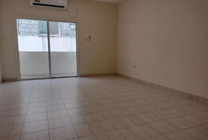 968305 - Property Main Image