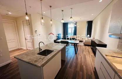 شقة - غرفة نوم - 2 حمامات للايجار في حدائق فلورستا - حدائق فلورستا - جزيرة اللؤلؤة - الدوحة