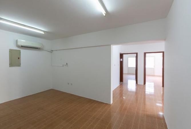 976002 - Property Image 2