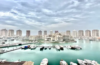 Apartment - 1 Bedroom - 2 Bathrooms for rent in East Porto Drive - Porto Arabia - The Pearl Island - Doha