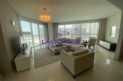Living / Dining Room image for: Apartment - 1 Bedroom - 2 Bathrooms for sale in Burj DAMAC Marina - Marina District - Lusail, Image 1