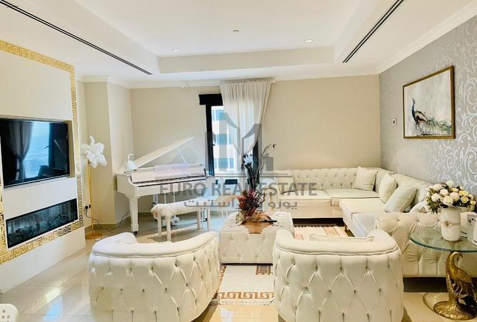 966563 - Property Image 2