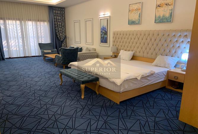 933762 - Property Image 2