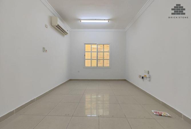 902114 - Property Main Image