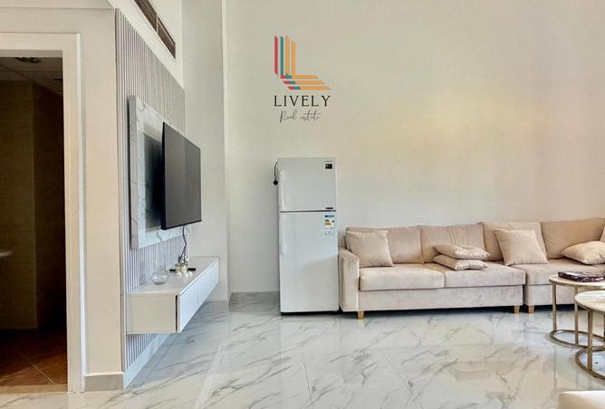 977989 - Property Image 3