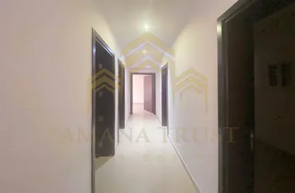 صورة لـ ردهة-ممر شقة - 3 غرف نوم - 3 حمامات للايجار في سوق المرقاب - النصر - الدوحة ، صورة رقم 1