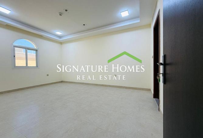 968842 - Property Image 2