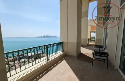Apartment - 4 Bedrooms - 5 Bathrooms for rent in Viva West - Viva Bahriyah - The Pearl Island - Doha