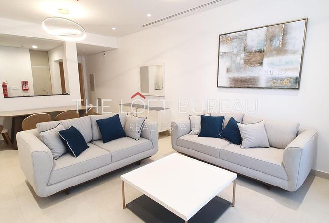 896593 - Property Image 2