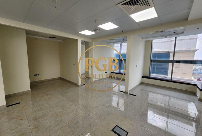 993294 - Property Image 2