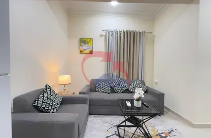 Apartment - 1 Bedroom - 1 Bathroom for rent in Old Salata - Salata - Doha