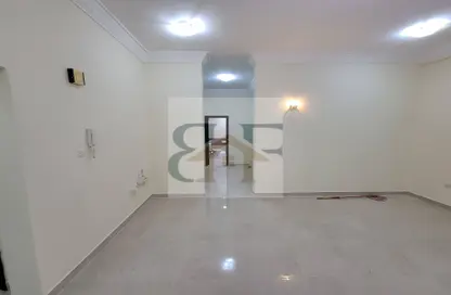 Apartment - 2 Bedrooms - 2 Bathrooms for rent in Al Mansoura - Al Mansoura - Doha