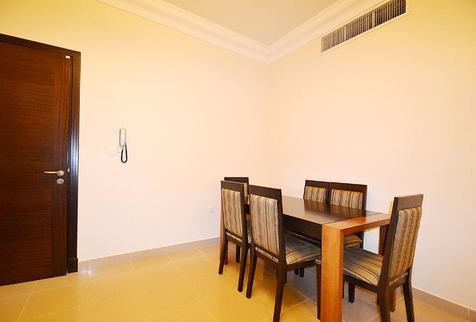 886214 - Property Image 3