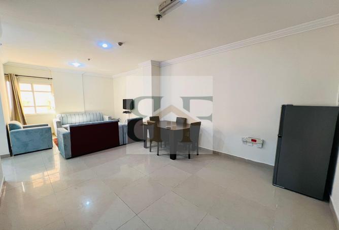 972121 - Property Main Image