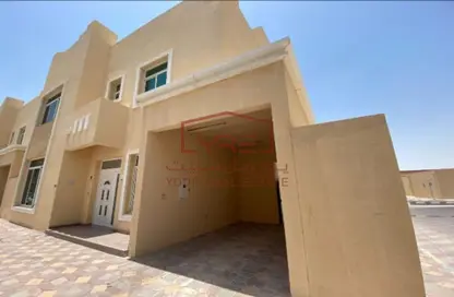 Villa - 6 Bedrooms - 5 Bathrooms for rent in Al Kheesa - Al Kheesa - Umm Salal Mohammed