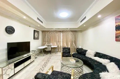 Apartment - 1 Bedroom - 2 Bathrooms for rent in East Porto Drive - Porto Arabia - The Pearl Island - Doha