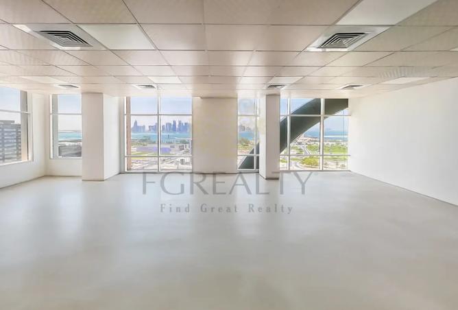 944424 - Property Image 3