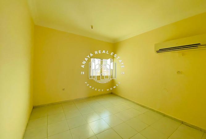 966582 - Property Main Image