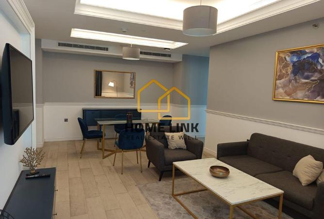 979689 - Property Image 2