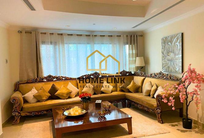 957591 - Property Image 2