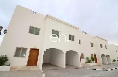 Villa - 3 Bedrooms - 4 Bathrooms for rent in Al Kheesa - Al Kheesa - Umm Salal Mohammed
