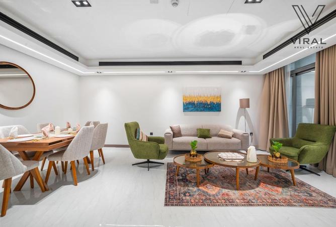 998689 - Property Image 2